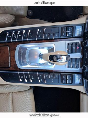 Photo of 2013 Dark Blue Metallic Porsche Panamera