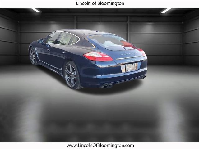 Photo of 2013 Dark Blue Metallic Porsche Panamera