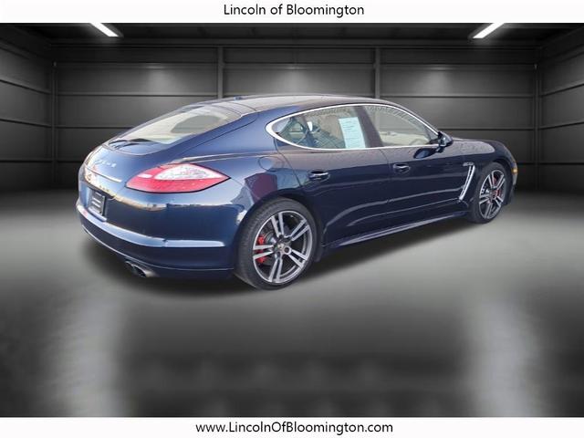 Photo of 2013 Dark Blue Metallic Porsche Panamera