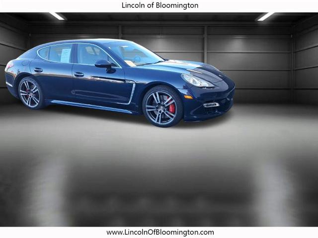 Photo of 2013 Dark Blue Metallic Porsche Panamera