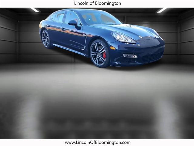 Photo of 2013 Dark Blue Metallic Porsche Panamera