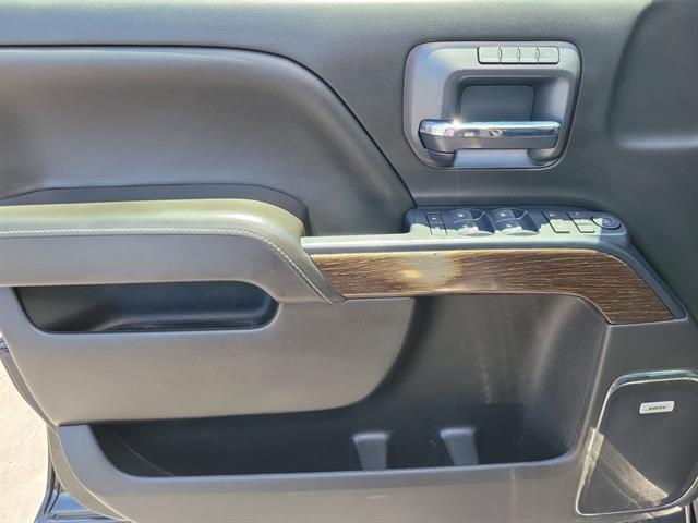 Photo of 2018 Onyx Black GMC Sierra 3500