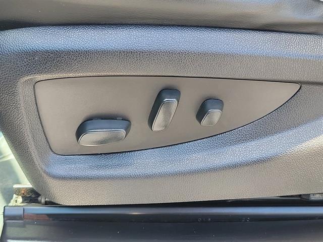 Photo of 2018 Onyx Black GMC Sierra 3500