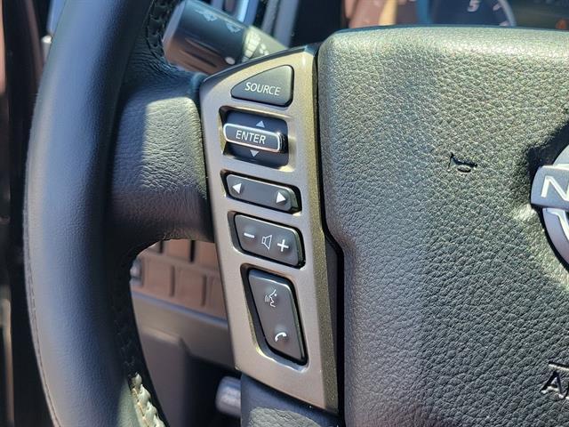 Photo of 2024 Super Black Nissan Titan