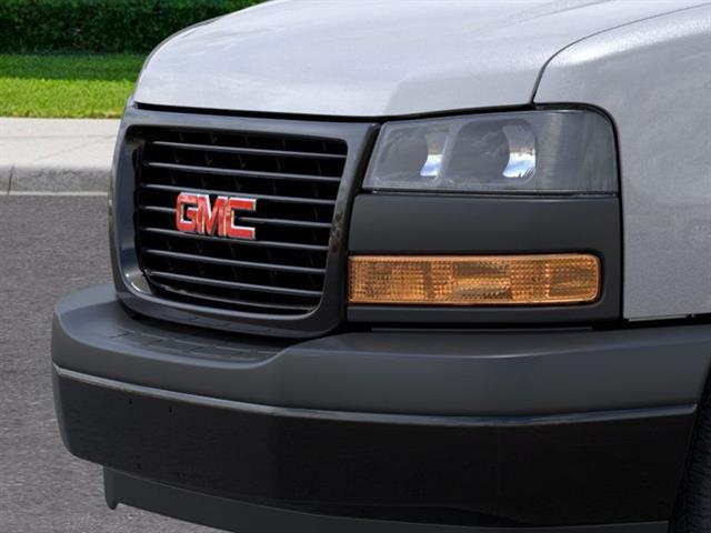 Photo of 2025 Silver Birch Metallic GMC Savana 2500