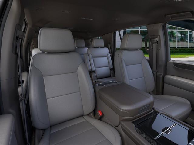 Photo of 2025 Summit White GMC Yukon