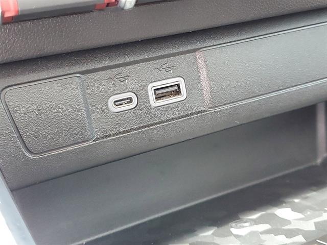 Photo of 2024 Onyx Black GMC Canyon