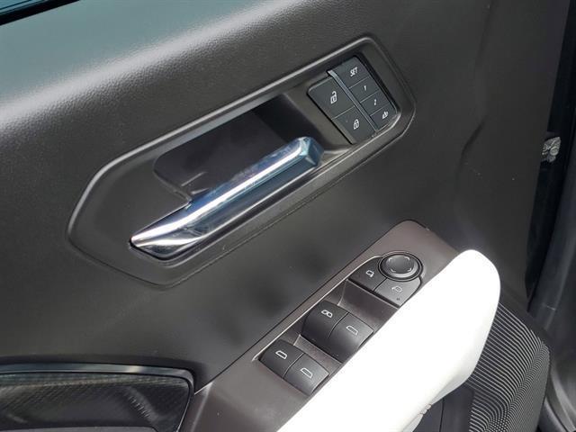 Photo of 2024 Onyx Black GMC Canyon