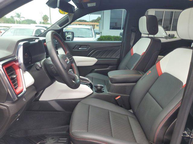 Photo of 2024 Onyx Black GMC Canyon