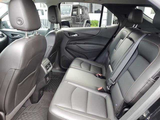 Photo of 2021 Mosaic Black Metallic Chevrolet Equinox