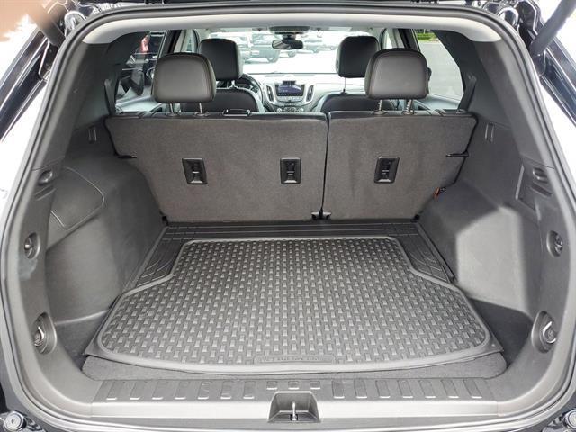 Photo of 2021 Mosaic Black Metallic Chevrolet Equinox