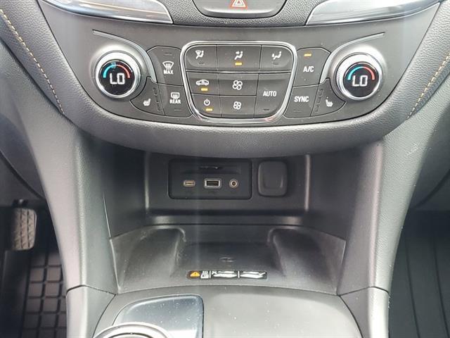 Photo of 2021 Mosaic Black Metallic Chevrolet Equinox