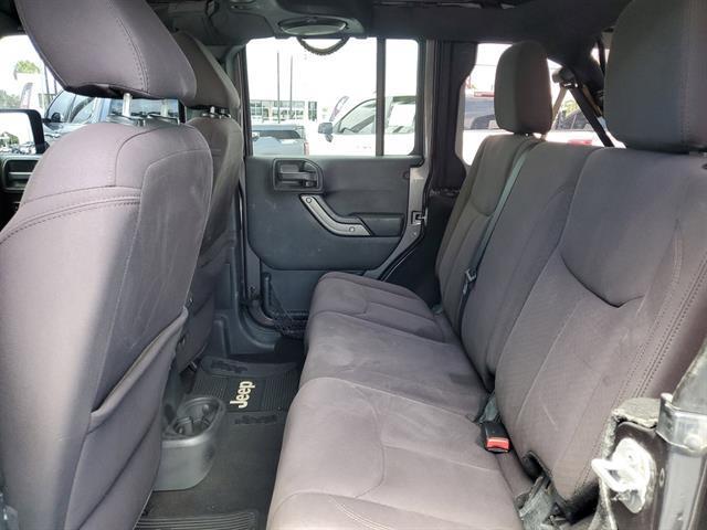 Photo of 2014 GREY Jeep Wrangler Unlimited