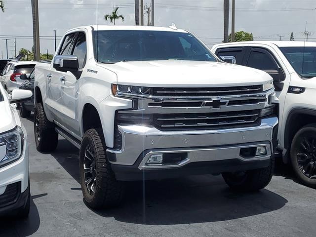 Photo of 2020 Iridescent Pearl Tricoat Chevrolet Silverado 1500