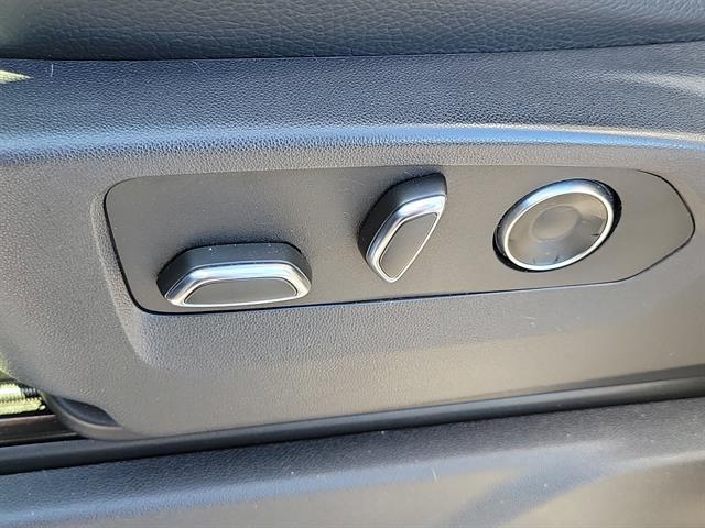 Photo of 2024 Onyx Black GMC Sierra 1500