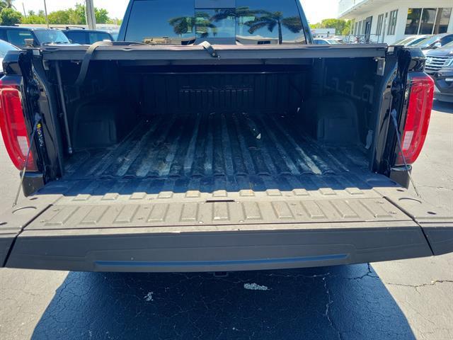 Photo of 2024 Onyx Black GMC Sierra 1500