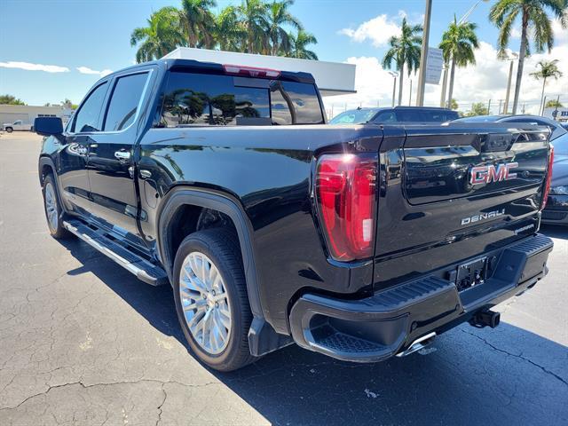 Photo of 2024 Onyx Black GMC Sierra 1500