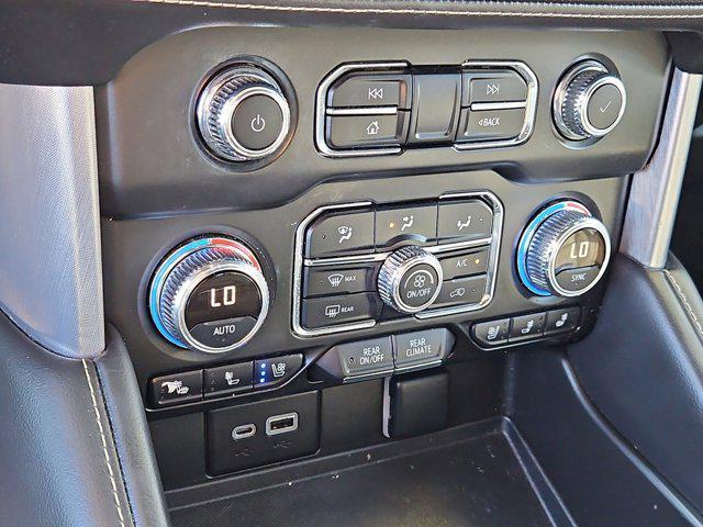 Photo of 2022 Onyx Black GMC Yukon