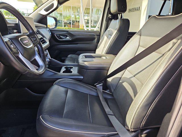 Photo of 2022 Onyx Black GMC Yukon