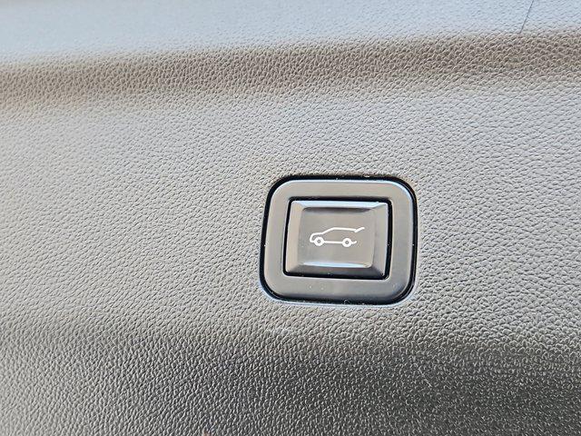 Photo of 2022 Onyx Black GMC Yukon