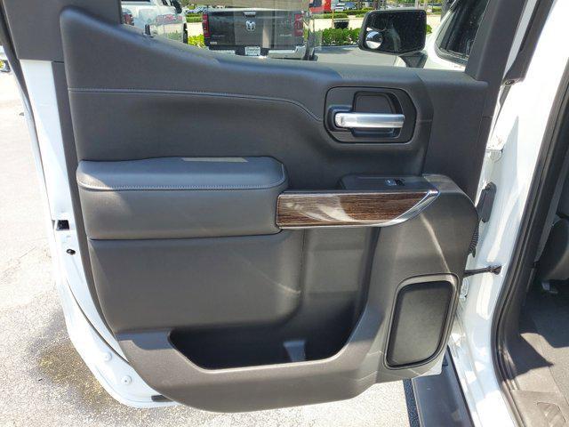 Photo of 2021 Summit White GMC Sierra 1500