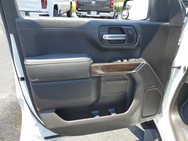 Photo of 2021 Summit White GMC Sierra 1500