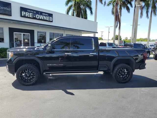 Photo of 2022 Onyx Black GMC Sierra 2500
