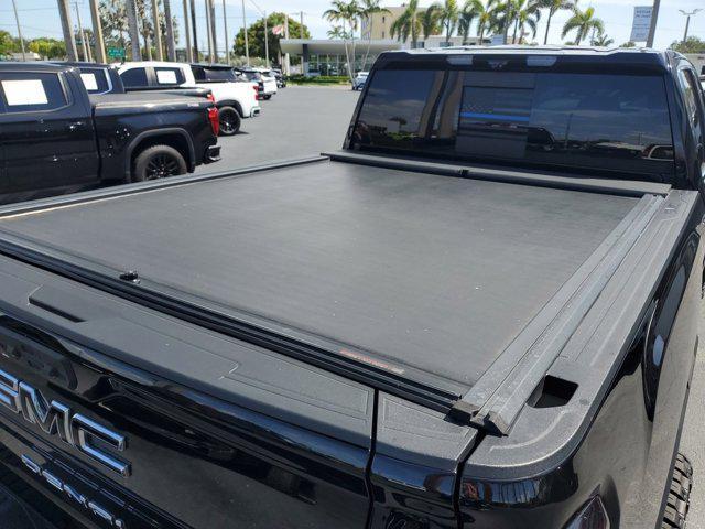 Photo of 2022 Onyx Black GMC Sierra 2500