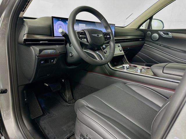 Photo of 2025 Silver Genesis GV80