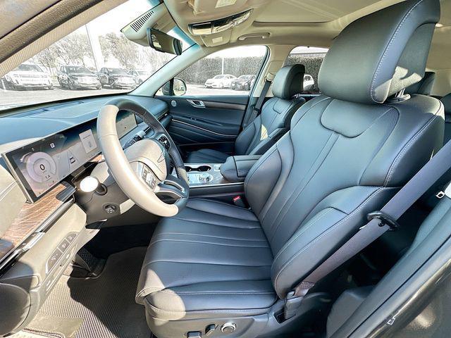 Photo of 2025 Gray Genesis GV80