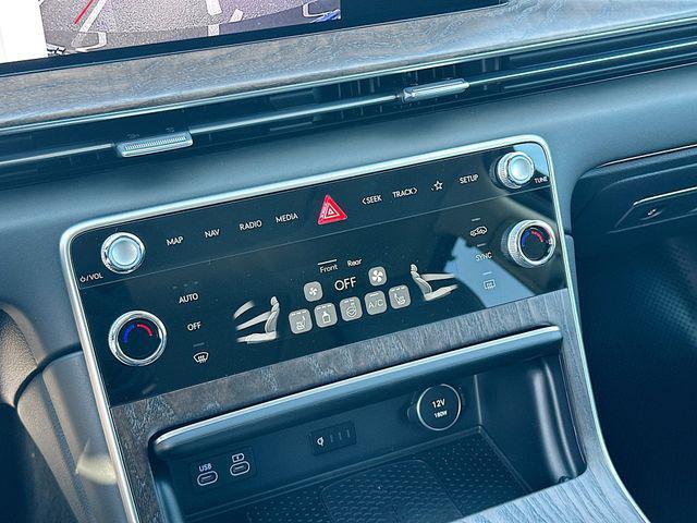 Photo of 2025 Gray Genesis GV80