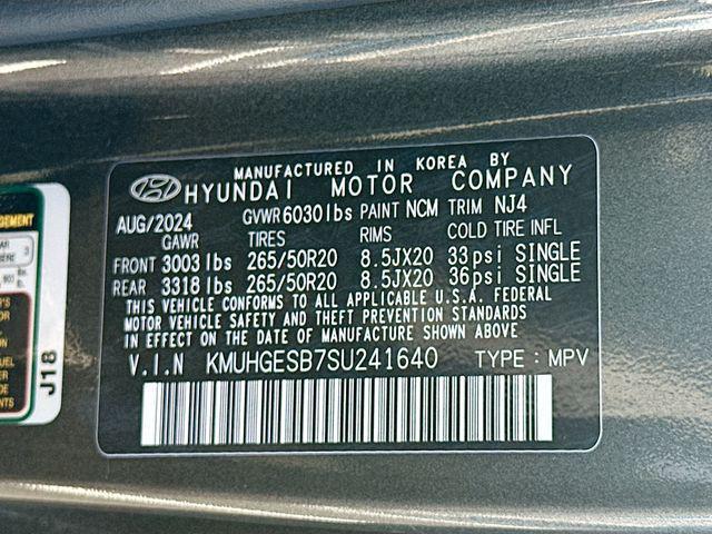 Photo of 2025 Gray Genesis GV80