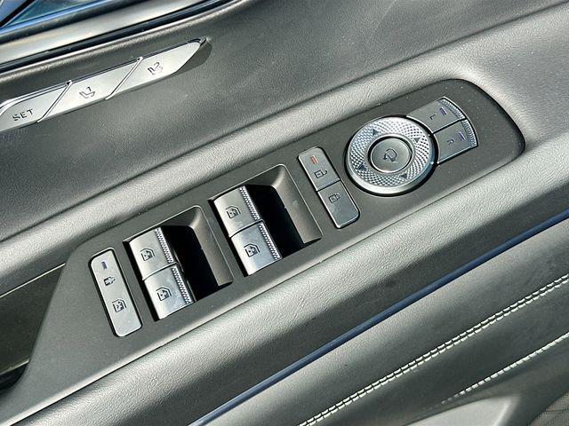 Photo of 2025 Gray Genesis GV80