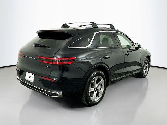 Photo of 2026 Vik Black Genesis GV70