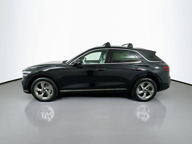 Photo of 2026 Vik Black Genesis GV70