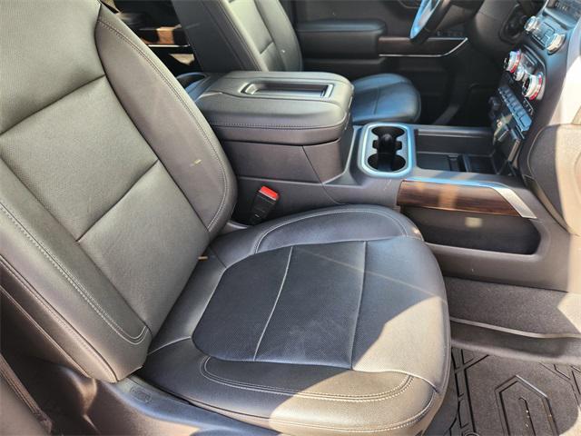 Photo of 2021 Onyx Black GMC Sierra 1500