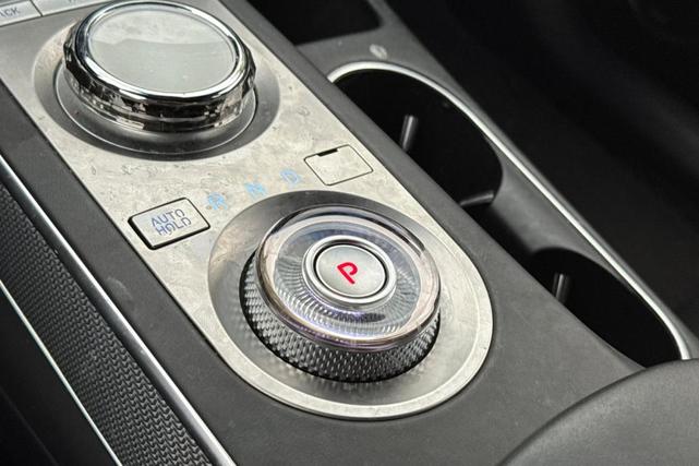 Photo of 2024 Red Genesis GV70