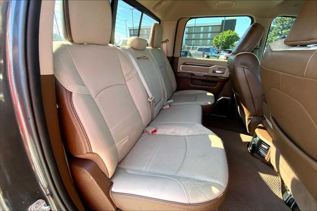 Photo of 2020 Granite Crystal Metallic Clearcoat RAM 2500