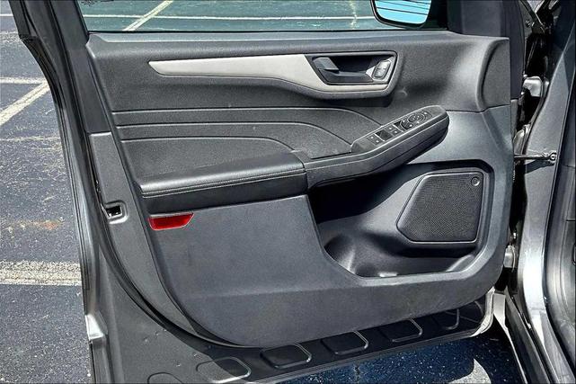 Photo of 2022 CARBONIZED GRAY Ford Escape