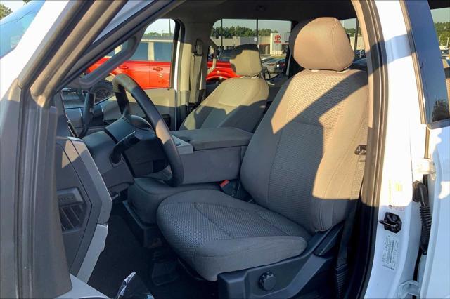 Photo of 2021 OXFORD WHITE Ford F-250