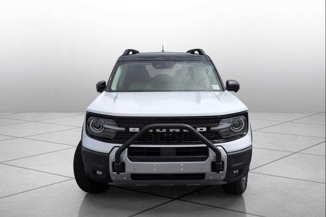 Photo of 2025 Oxford White Ford Bronco Sport