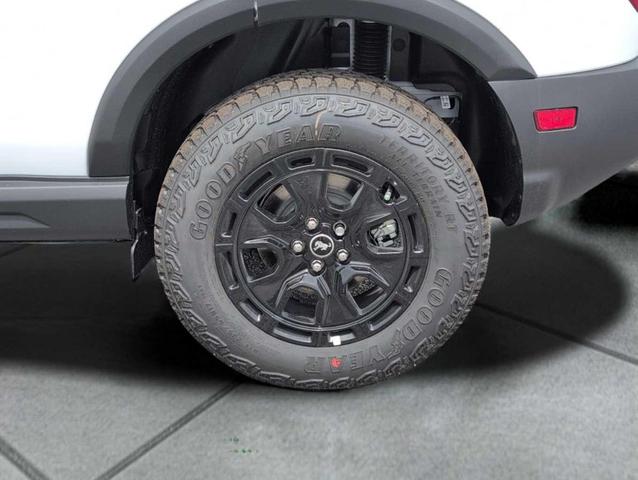 Photo of 2025 Oxford White Ford Bronco Sport