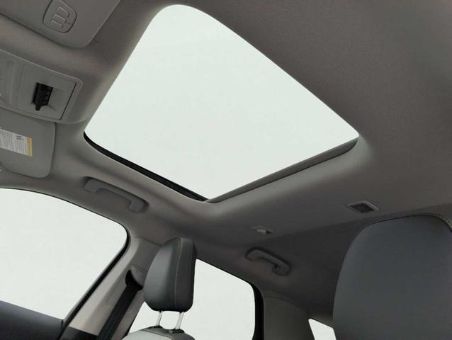 Photo of 2025 Oxford White Ford Bronco Sport