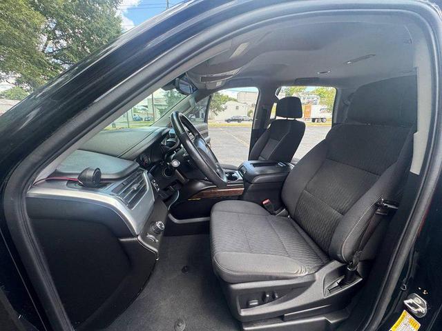 Photo of 2019 Black Chevrolet Tahoe