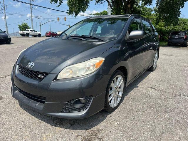 Photo of 2009 Classic Silver Metallic Toyota Matrix