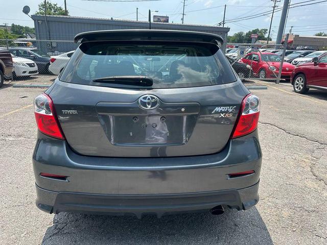Photo of 2009 Classic Silver Metallic Toyota Matrix