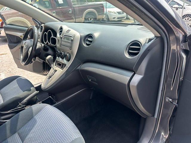 Photo of 2009 Classic Silver Metallic Toyota Matrix