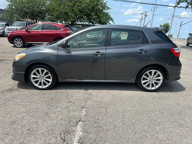 Photo of 2009 Classic Silver Metallic Toyota Matrix