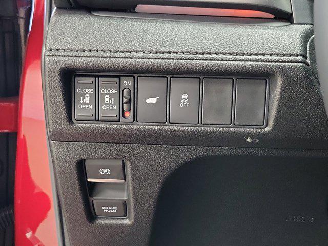 Photo of 2025 Radiant Red Metallic II Honda Odyssey