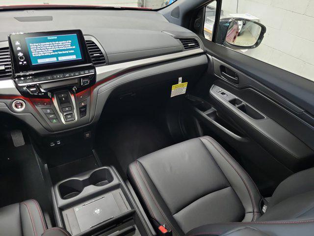 Photo of 2025 Radiant Red Metallic II Honda Odyssey